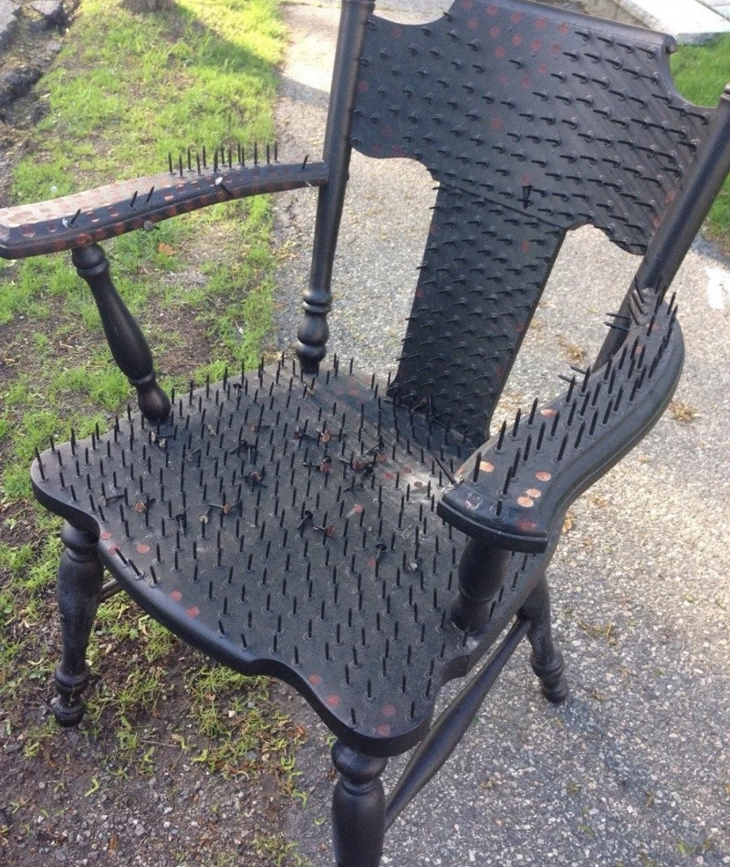 The Chair of Death | Reddit.com/Gee10