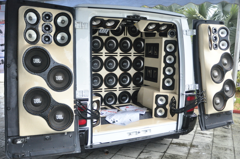 Exaggerated Sound Systems | mypokcik/Shutterstock