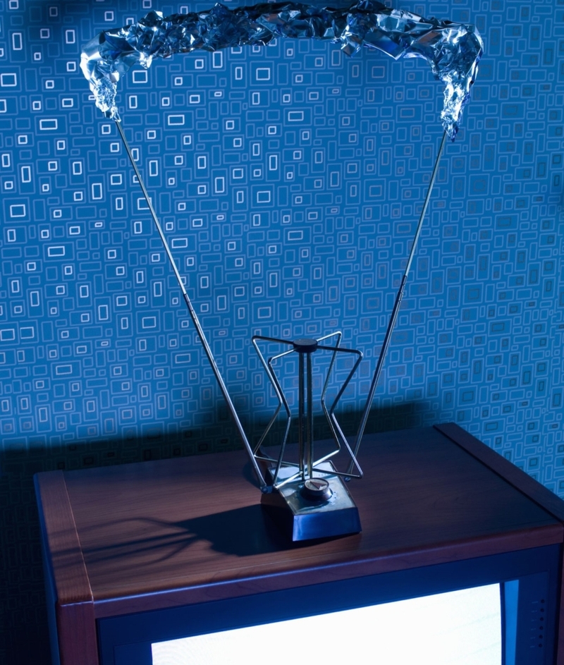 Tin foil on the TV antenna | Getty Images Photo by PM Images