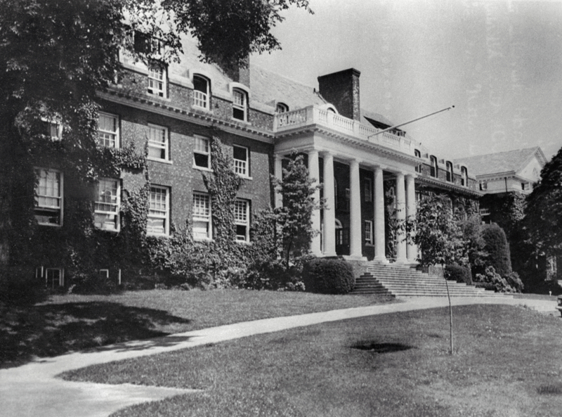 Choate Rosemary Hall – Yearly Tuition: $45,710 | Getty Images Photo by Bettmann
