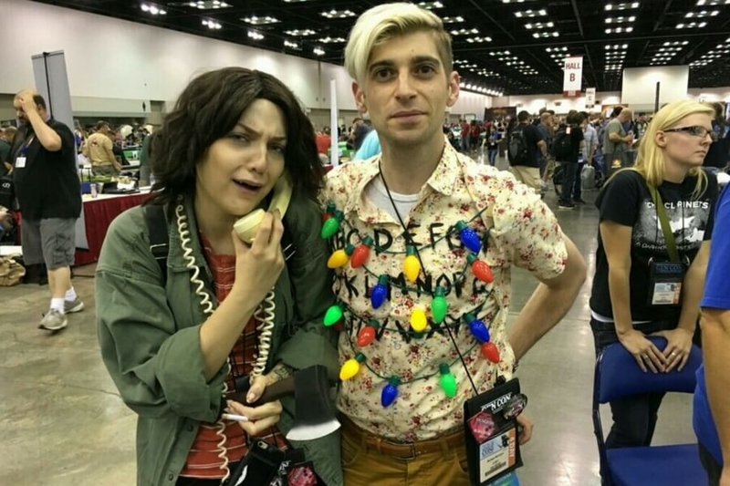 Stranger Things Cosplay With a Catch | Imgur.com/tJDORbQ