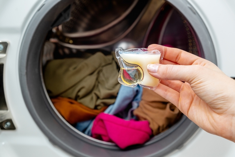 Do Dirtier Clothes Equal More Detergent? | Shutterstock