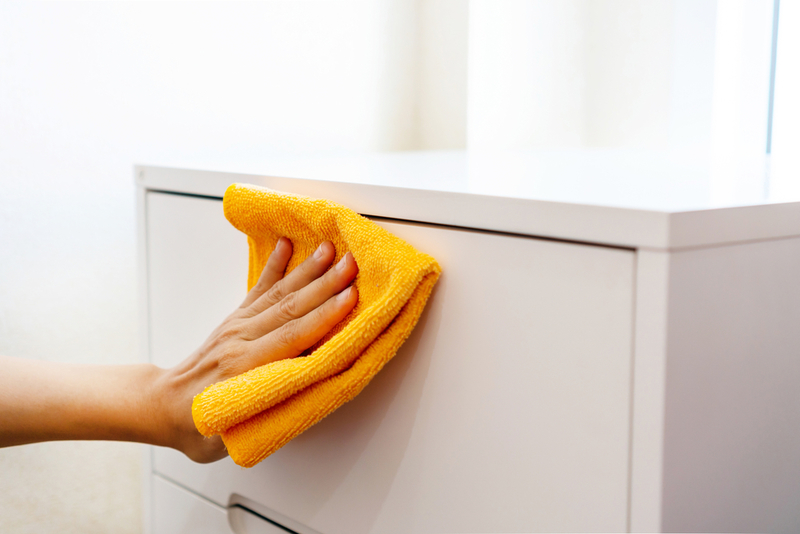 Remove Stains | Opat Suvi/Shutterstock