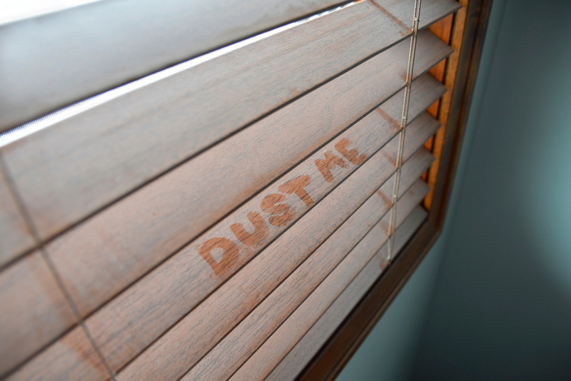 Dust Your Blinds | Shutterstock