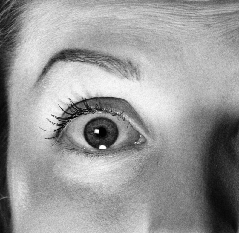 Do Not Make These Eyebrow Mistakes | Getty Images Photo by H. Armstrong Roberts/ClassicStock