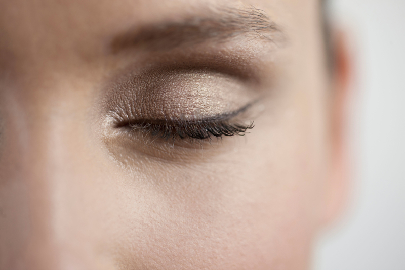 Do Follow These Eyeshadow Tips | Alamy Stock Photo by Mode Images/Kim Jackson