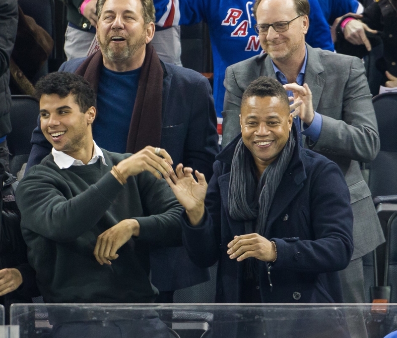 Mason Gooding y Cuba Gooding Jr. | Getty Images Photo By TM/NHL / Contributor