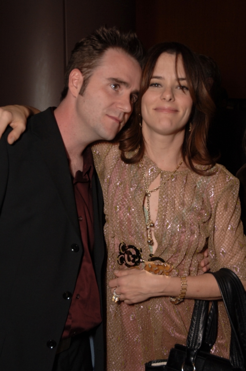Parker Posey y Christopher Posey | Shutterstock Editorial/BEI/Shutterstock