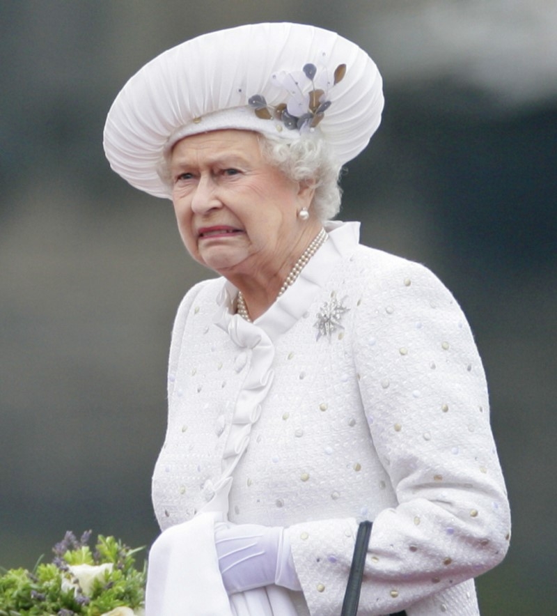 La reina pone otra cara graciosa | Getty Images Photo by Max Mumby/Indigo