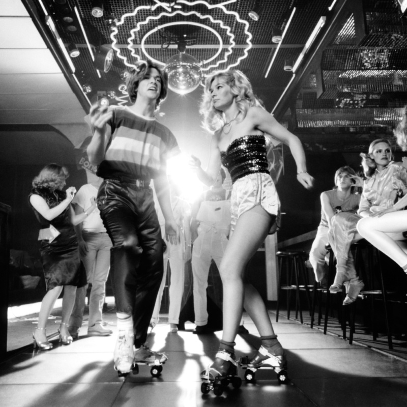 Fiestas disco en patines | Alamy Stock Photo by ClassicStock/H.ARMSTRONG ROBERTS