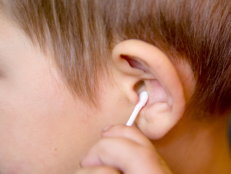 Limpia tus oídos (o los de tu mascota) | Shutterstock