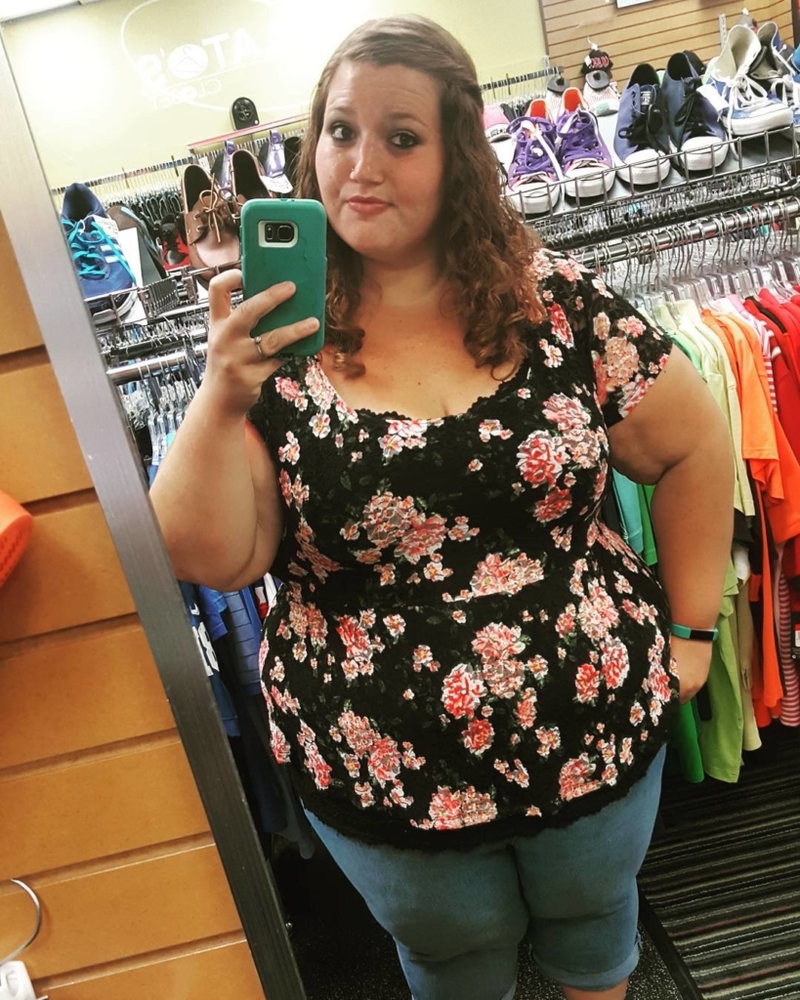 Lexi Needs a Whole New Wardrobe! | Instagram/@fatgirlfedup
