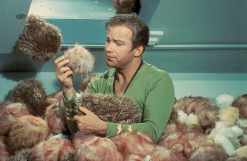 El capitán Kirk nunca dijo 'transpórtame, Scotty' | MovieStillsDB