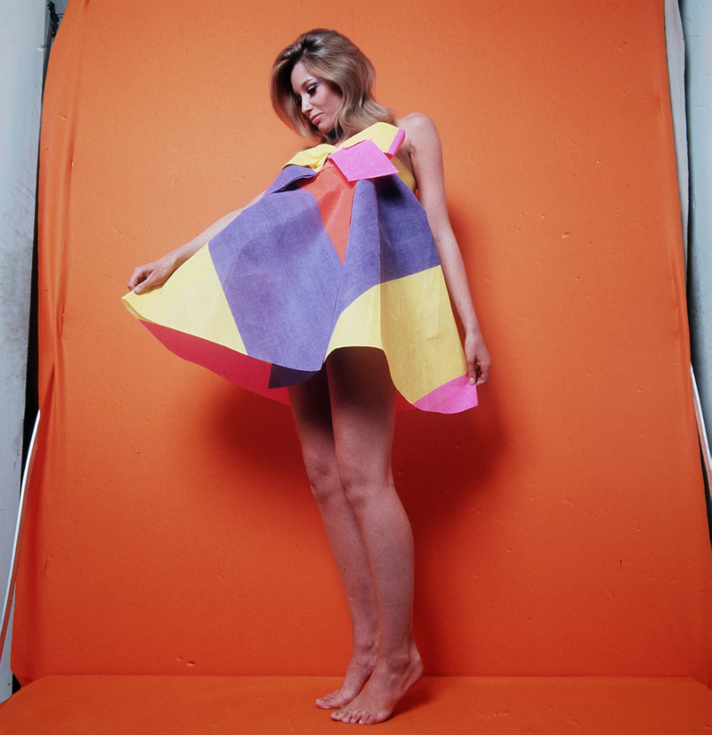 Paper Dresses | Alamy Stock Photo by Trinity Mirror/Mirrorpix