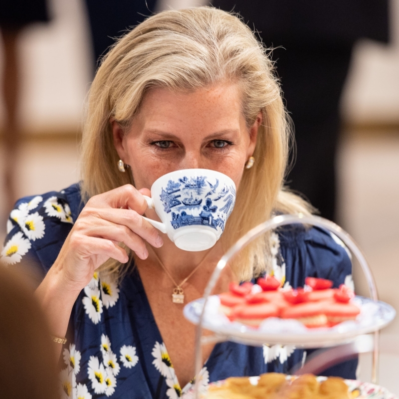 Tea-Sipping Protocol | Getty Images Photo by Mark Cuthbert/UK Press