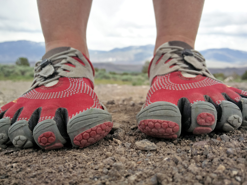 Zapatos con la forma de los dedos… ¡no! | Getty Images Photo by harpazo hope