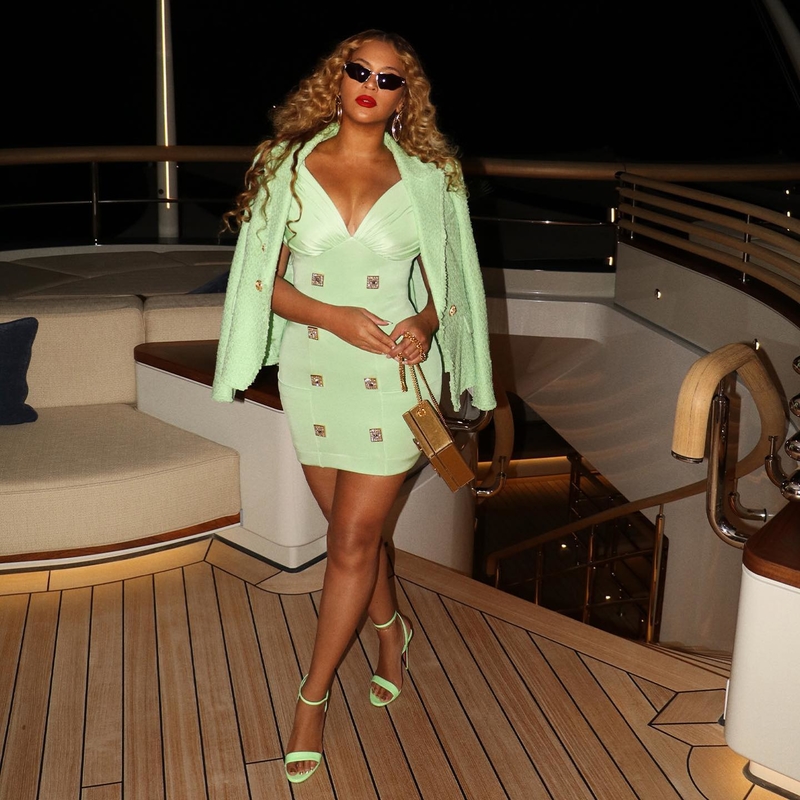 Beyoncé — $500 Million | Instagram/@beyonce