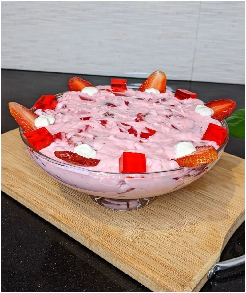 Minnesota’s Worst – Strawberry Delight | Instagram/@hamnas_cuisine